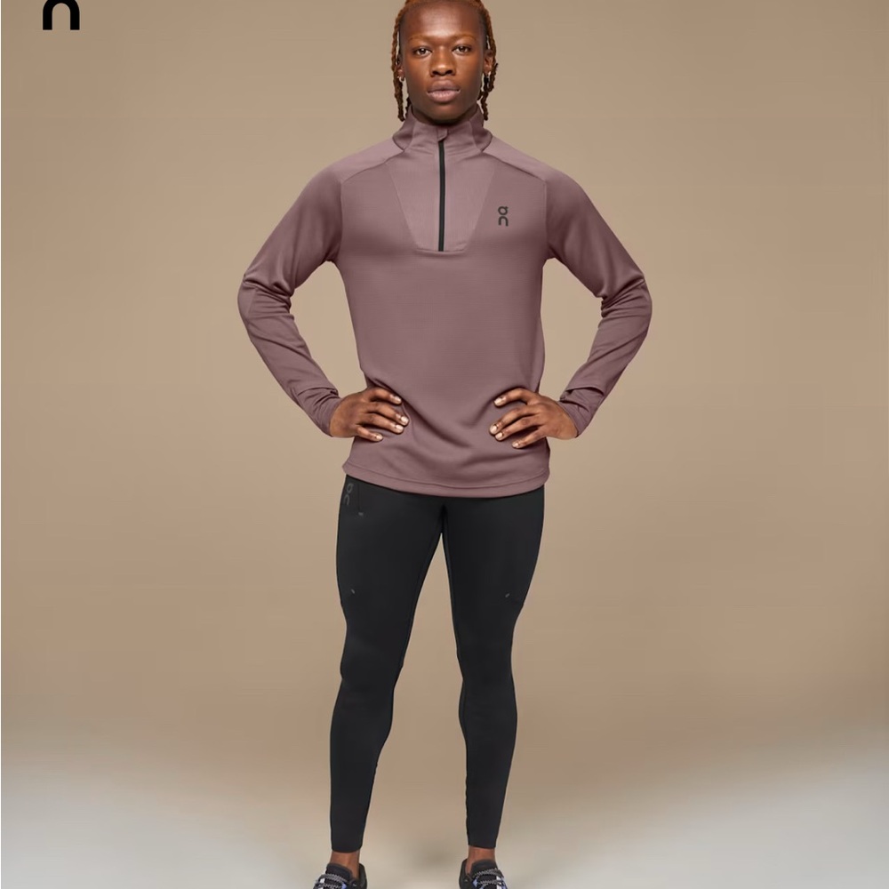 On Running Men’s 3/4 Zip Climate Shirt in Grape, size medium